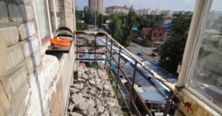 Демонтаж балкона Каменск-Уральский, цена от 2921 руб.