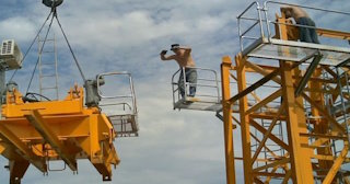 Демонтаж башенного крана в Каменске-Уральском - услуги по демонтажу от Сварной-Кмн от 1537 руб.