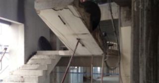 Демонтаж лестницы Каменск-Уральский, цена от 2921 руб.