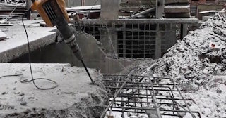 Демонтаж монолитного перекрытия в Каменске-Уральском - Профессиональная разборка от 820 руб.
