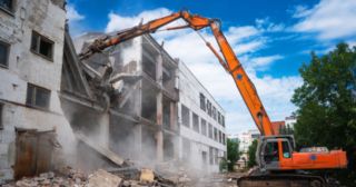Промышленный демонтаж зданий Каменск-Уральский, цена от 2921 руб.
