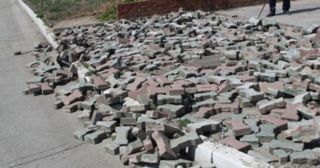 Демонтаж тротуарной плитки Каменск-Уральский, цена от 2921 руб.